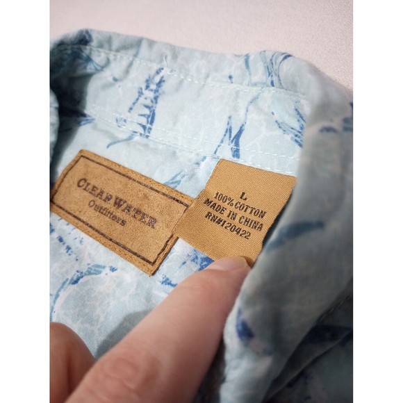 Clearwater Outfitters Men's Large Shirt Light Blue Swordfish Button Up Fishing - Picture 3 of 7